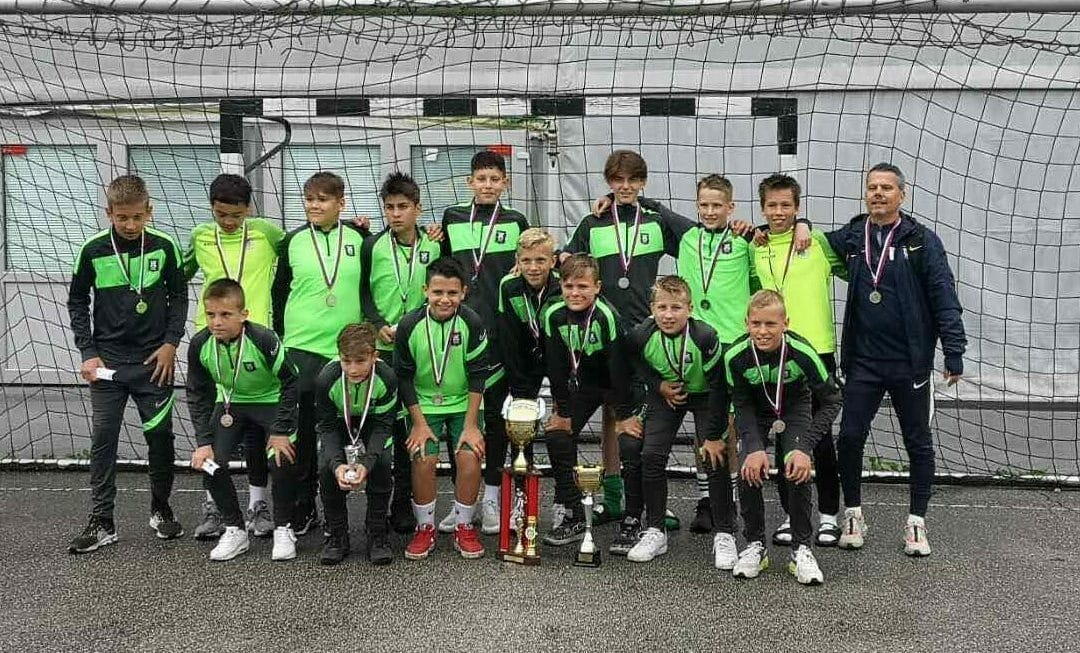 V Rogozi padel tudi večni tekmec
