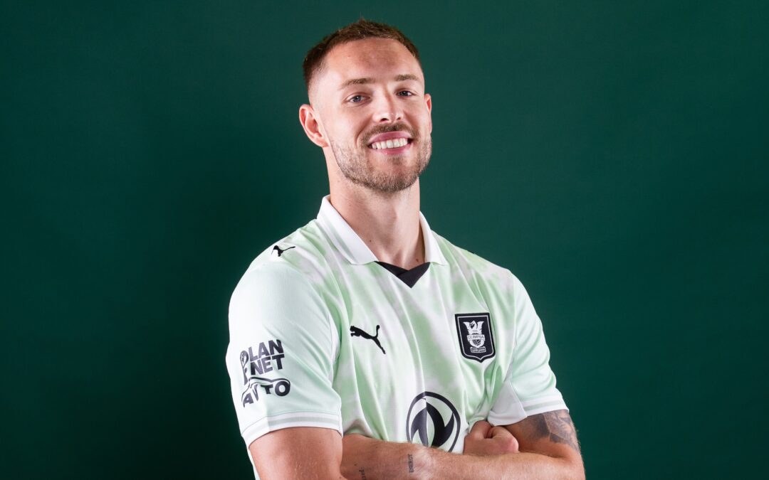 Pedro Lucas Extends Contract with the Dragons!