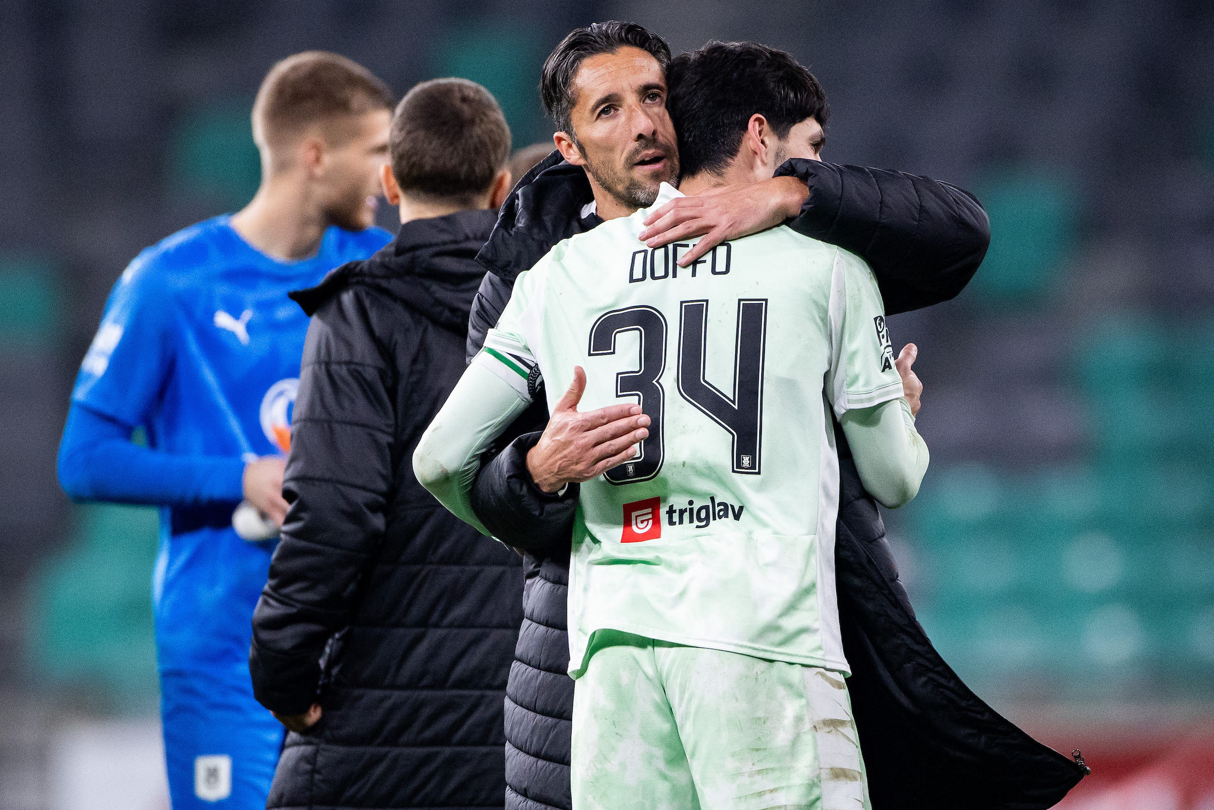 Olimpija-Primorje_251107_0775_VID