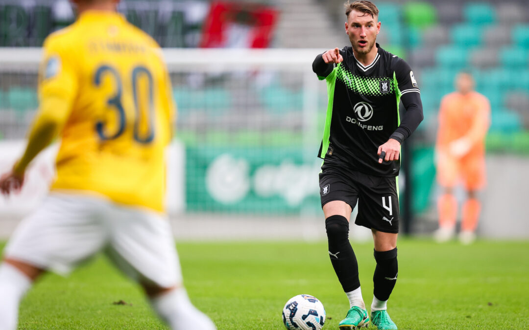 Težja poškodba Jelenkovića